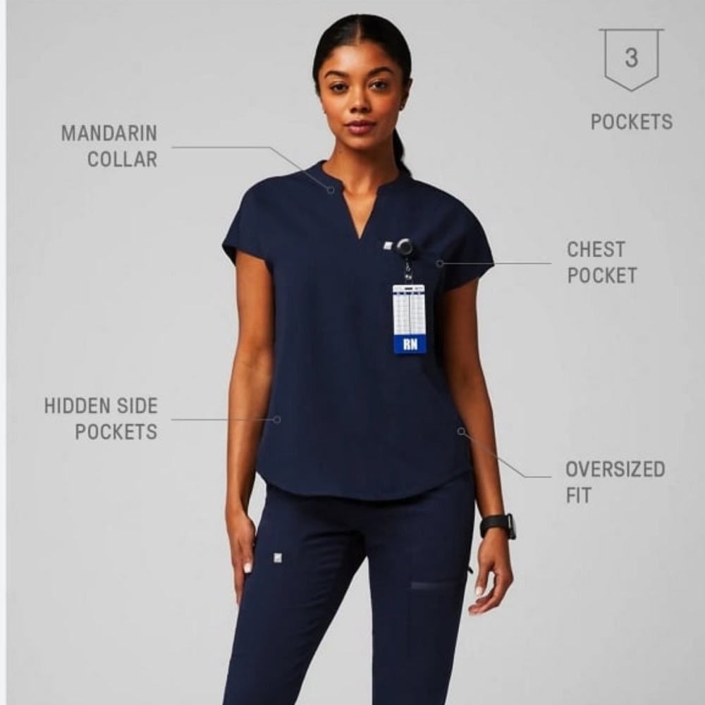 Navy Fabletics Women’s Scrub Set - Picture 2 of 6